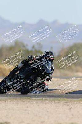 media/Oct-25-2025-Race Pace (Sat) [[47cce5476f]]/Non Verified (1st 20 Minutes of Every Hour)/4-Turn 2 (1112am)/